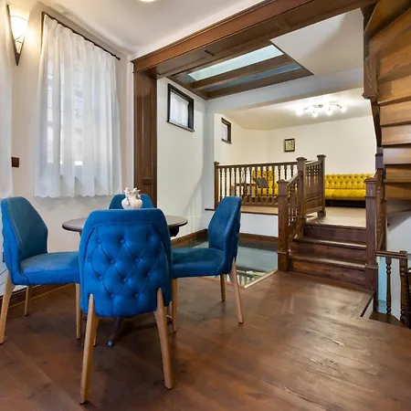 بيت ضيافة Blue House