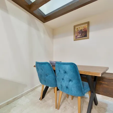 بيت ضيافة Blue House