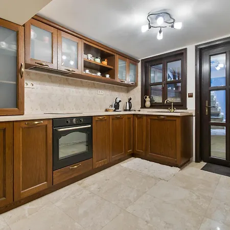 Blue House بيت ضيافة